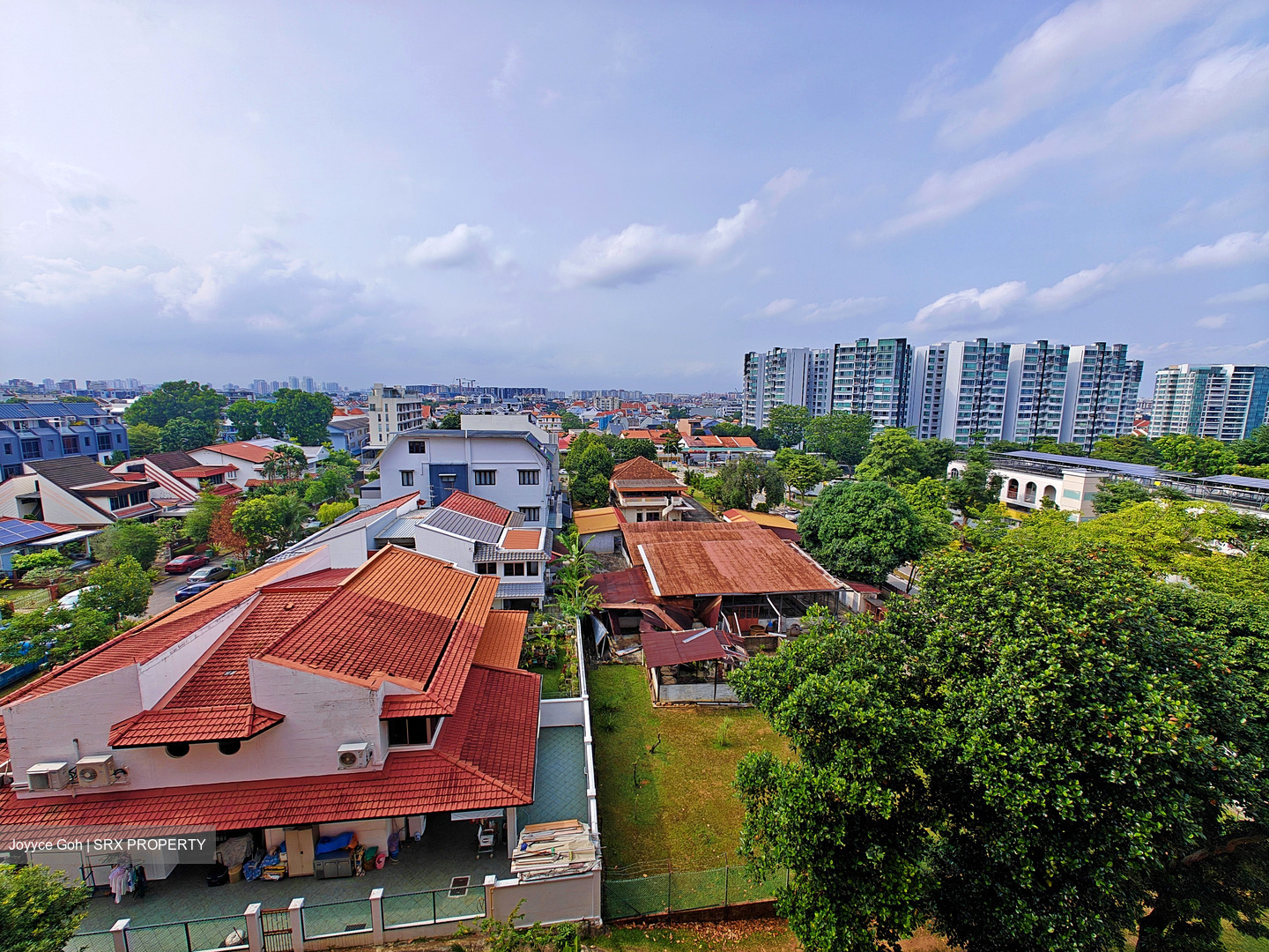 Blk 221 Kovan Green (Hougang), HDB Executive #536350951